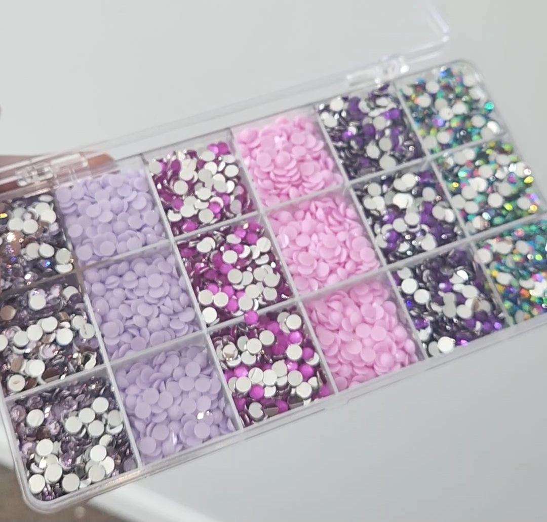 Lush Rhinestone Pallet